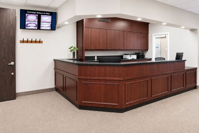 Westmount Dental front reception desk in Waterloo